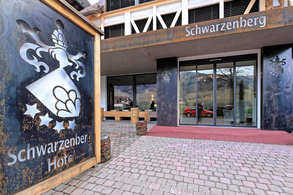 Hotel Schwarzenberg Glottertal Exterior photo